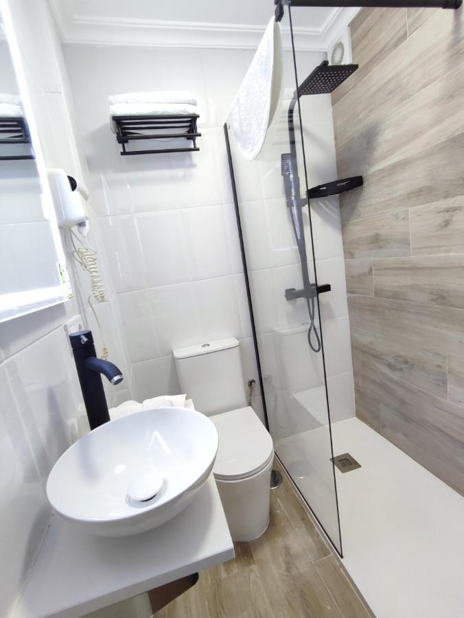 Hostal Lucy Santander Eksteriør bilde