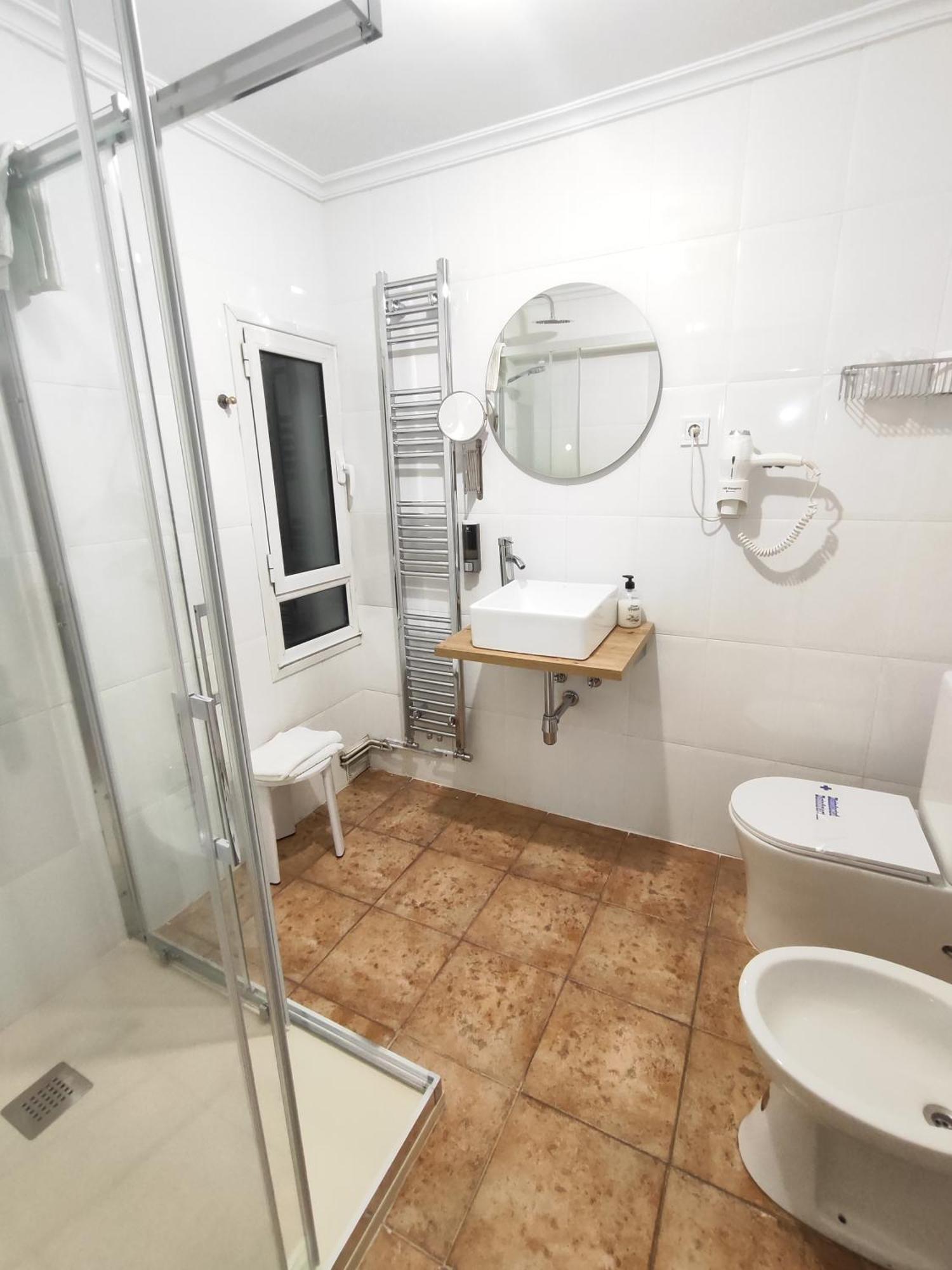 Hostal Lucy Santander Eksteriør bilde